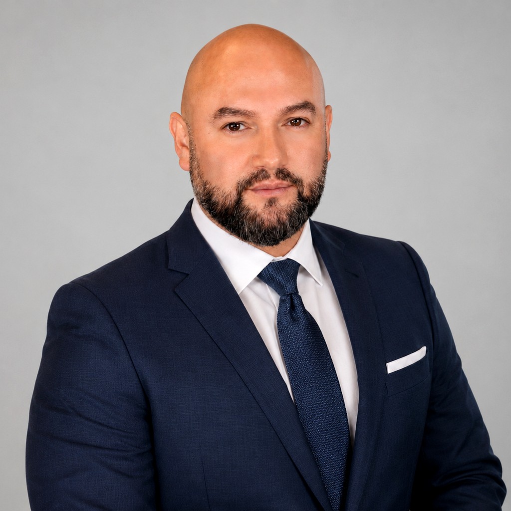Max Sandoval, CEO of Star Financial